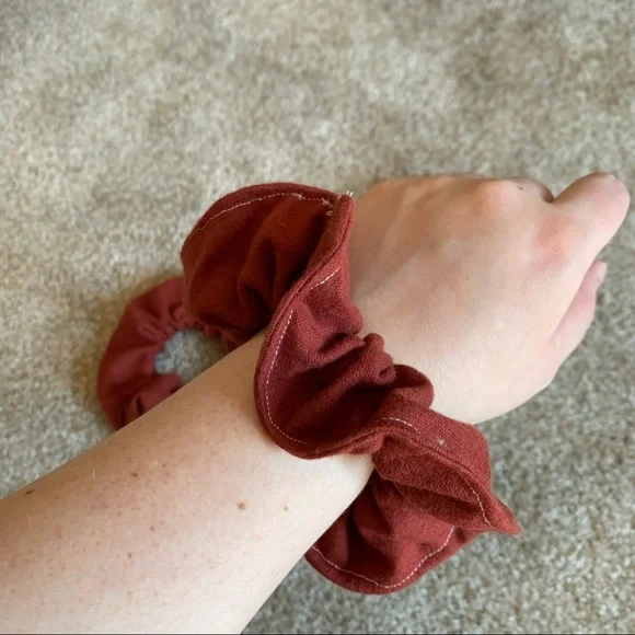 Handmade Rust Color Scrunchies (Set of 3) - Picture 4 of 5